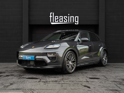 Porsche Macan 4   5d