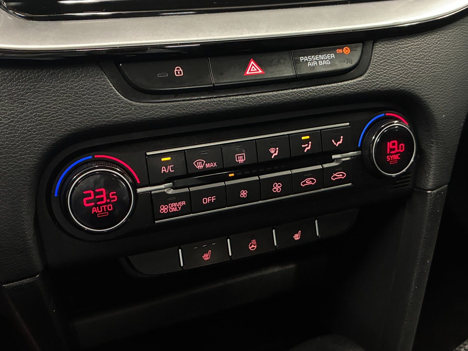 Billede af Kia Ceed 1,6 PHEV Prestige SW DCT