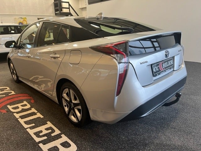 Toyota Prius 2017