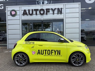 Abarth 500e  Scorpionissima Cabrio 2d