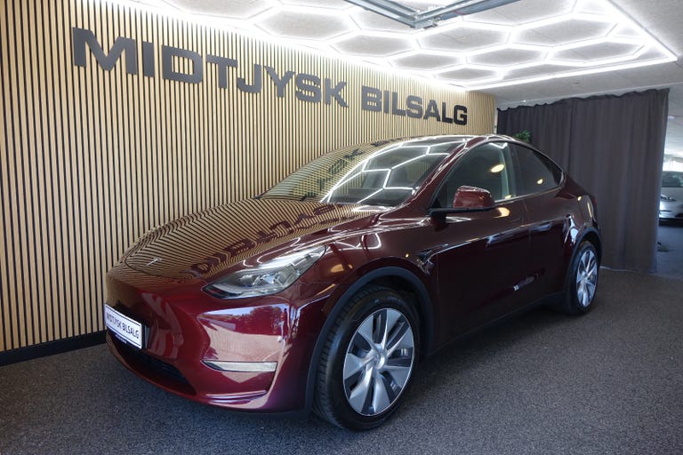 Tesla Model Y Long Range AWD
