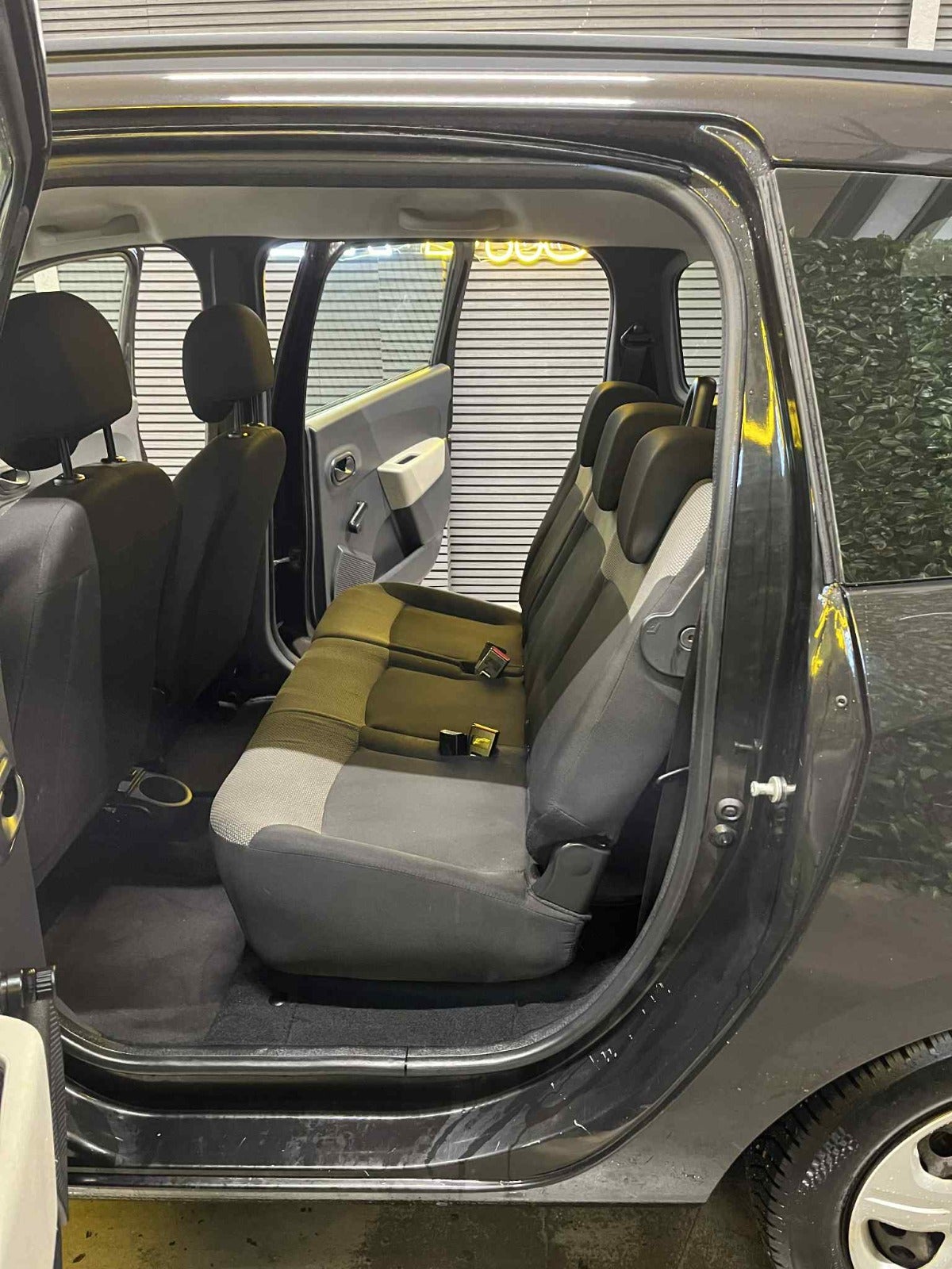 Billede af Dacia Lodgy 1,6 Sce 100 Ambiance 7prs
