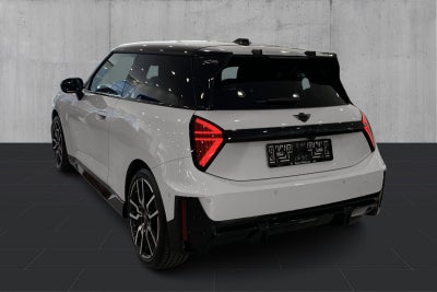 MINI Cooper E JCW Trim M - 2