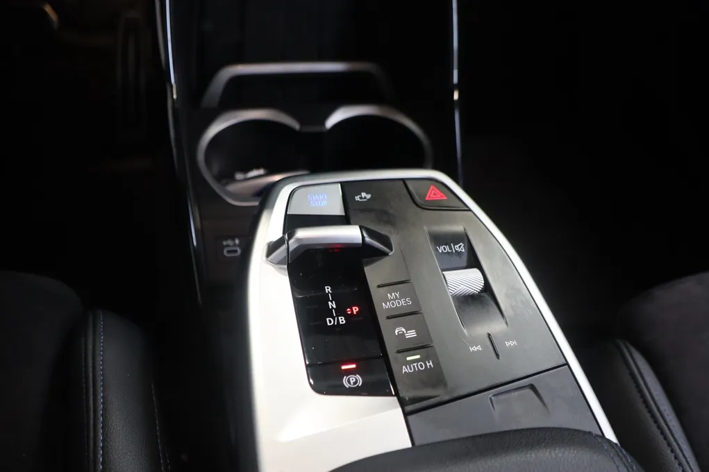 BMW iX1 xDrive30 M-Sport