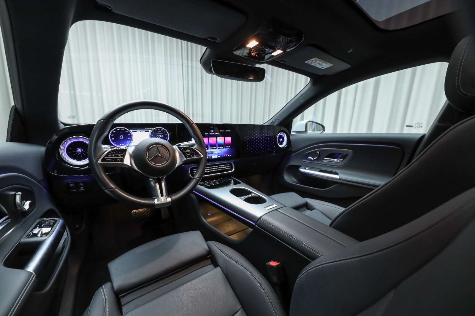 Mercedes-Benz CLA 250+ (4/8)