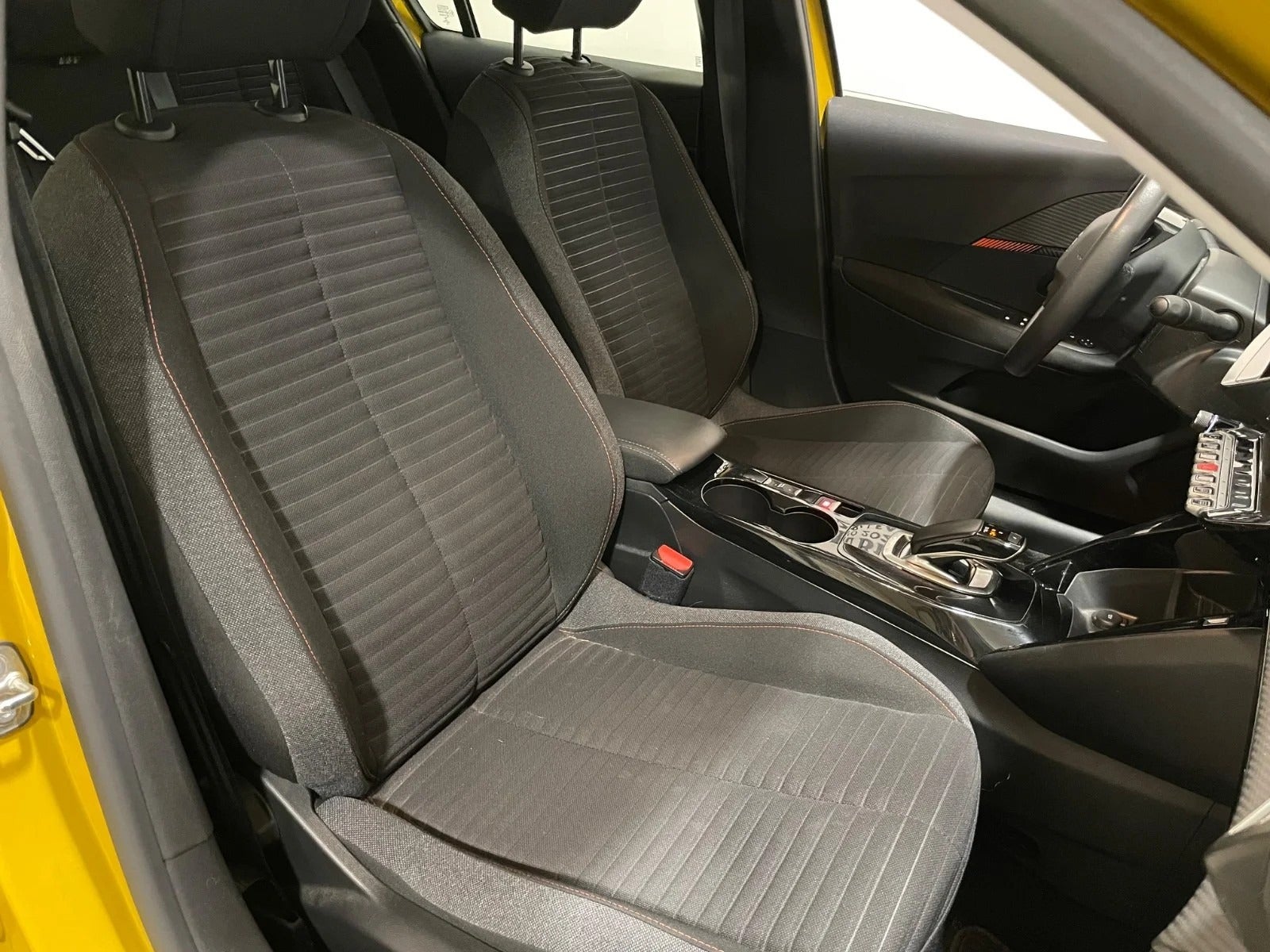 Peugeot e-208 Active Pack