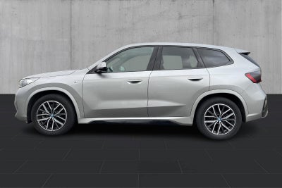 BMW iX1 xDrive30 M-Sport Premium BMW iX1 xDrive30 M-Sport Premium - 1