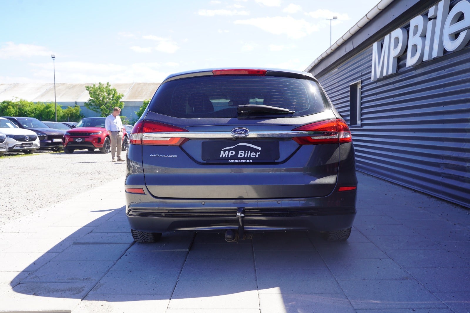 Billede af Ford Mondeo 2,0 HEV Titanium stc. CVT