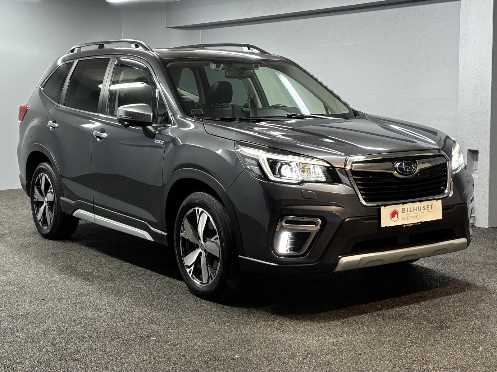 Billede af Subaru Forester 2,0 e-Boxer Summit L-tr.