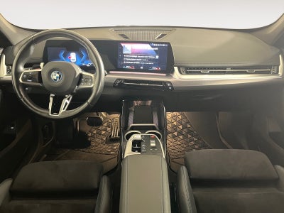 BMW iX1 xDrive30 M-Sport Van