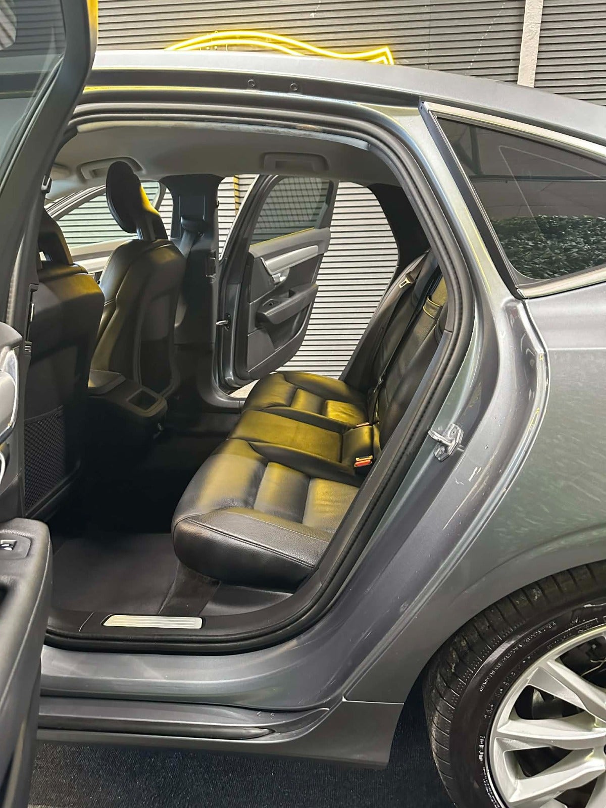 Billede af Volvo S90 2,0 T4 190 Momentum aut.