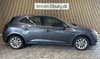 Renault Megane IV TCe 100 Zen thumbnail