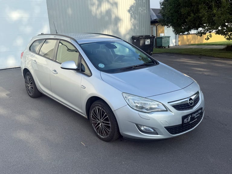 Opel Astra CDTi 110 Enjoy Sports Tourer