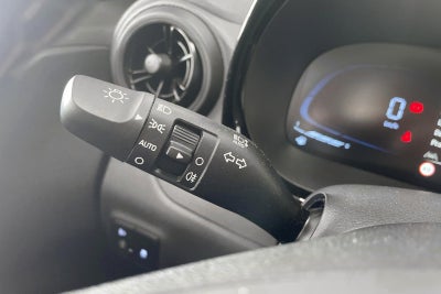 Hyundai i10 MPi Essential AMT