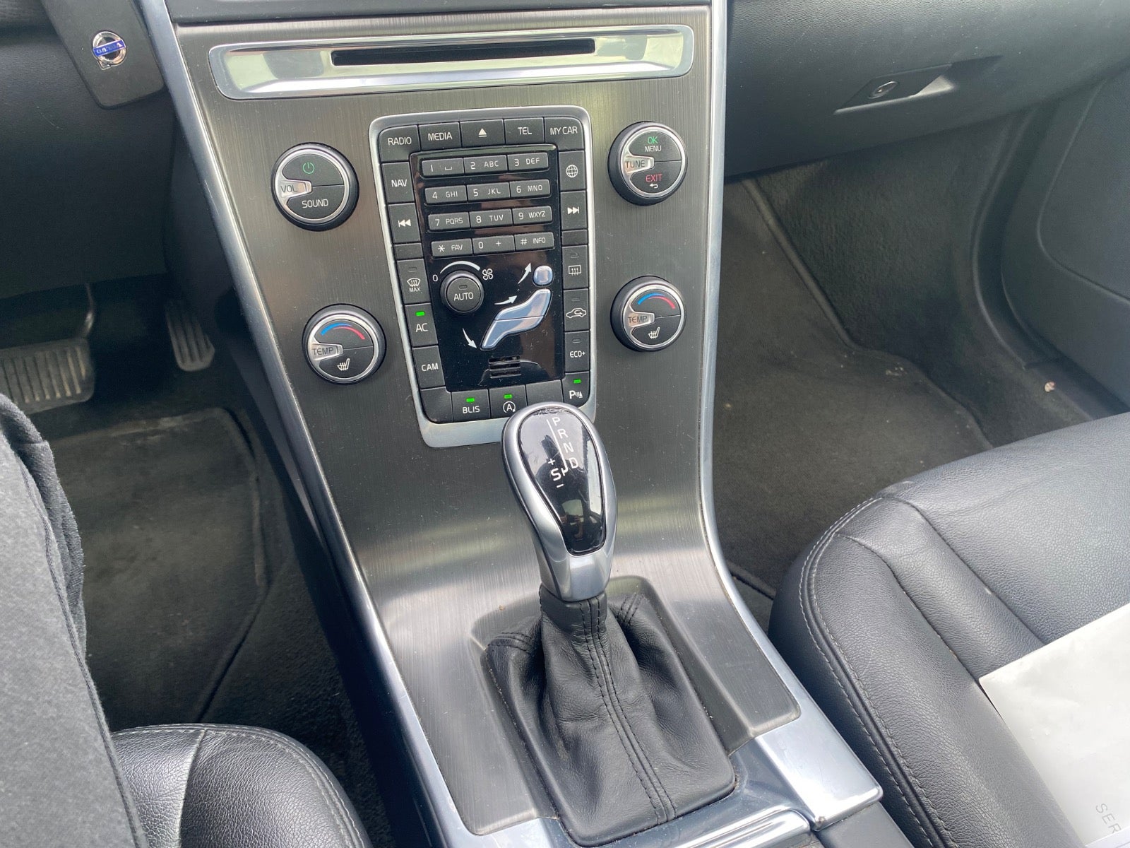 Volvo XC60 D4 181 Summum aut. – 12