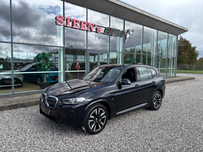 BMW iX3 Charged M-Sport