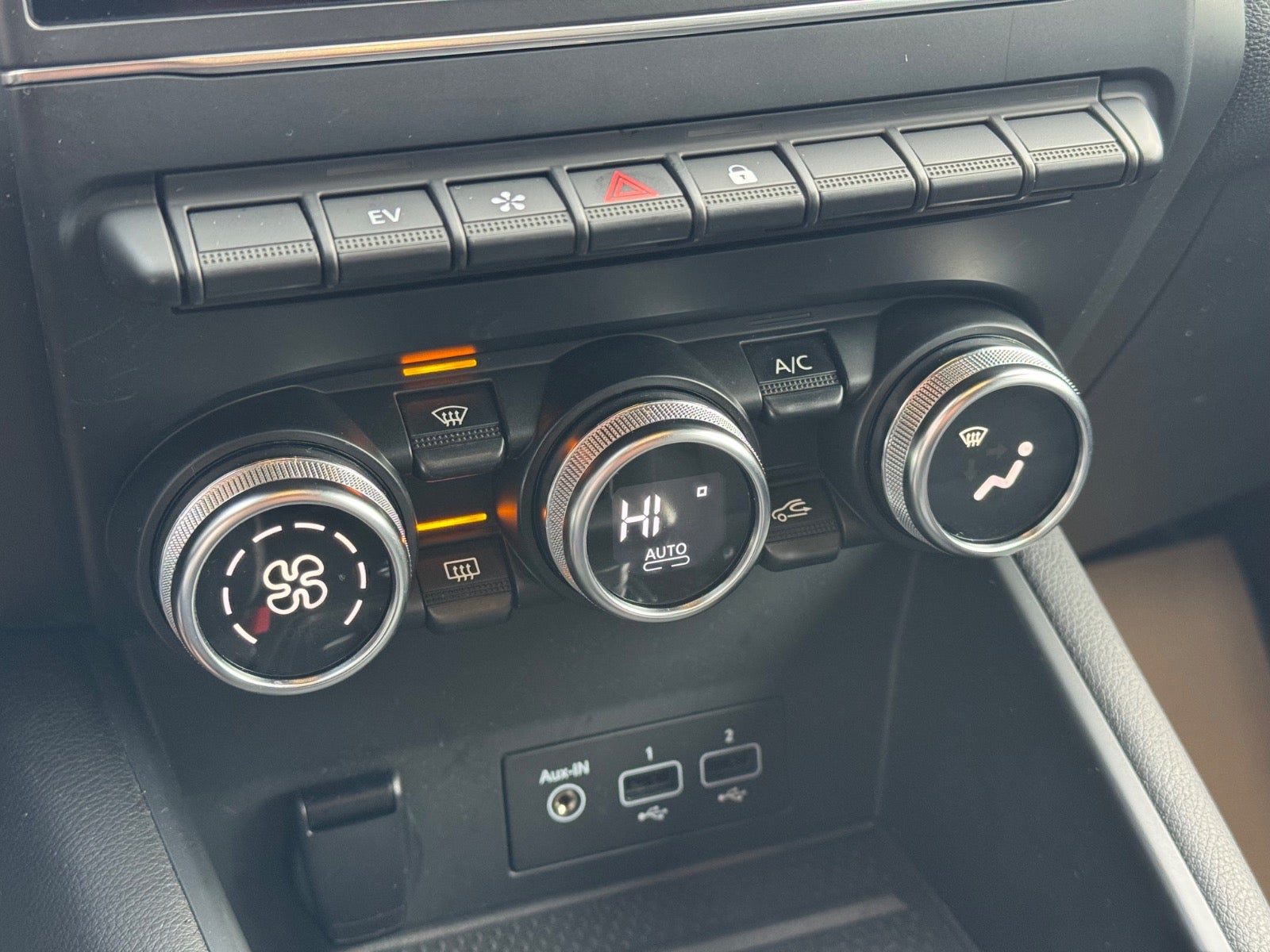 Billede af Renault Captur 1,6 E-Tech Intens