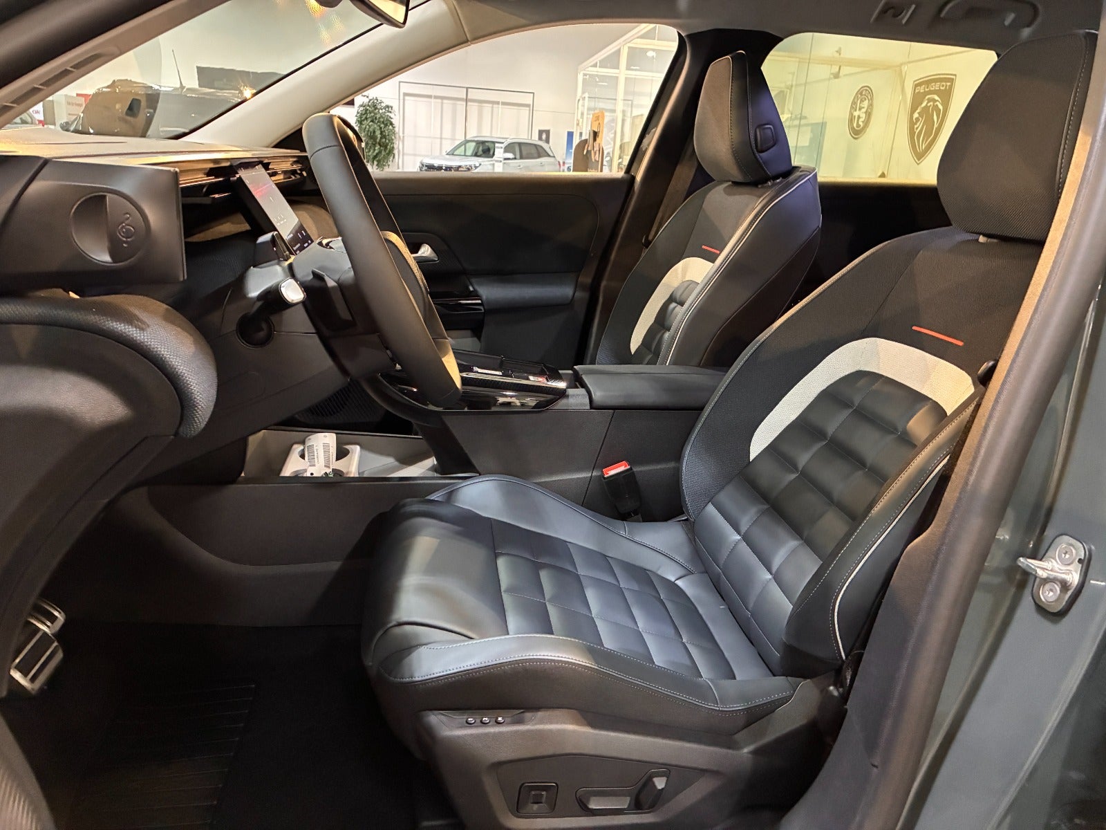 Billede af Citroën ë-C5 Aircross 80 VTR Sport