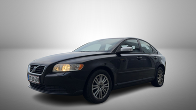 Volvo S40 1,8 Kinetic 4d