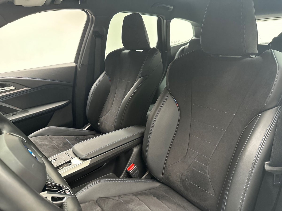 BMW iX1 eDrive20 M-Sport billede 18