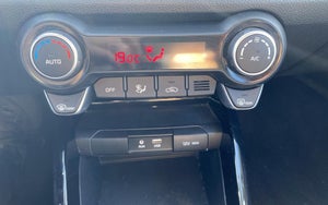 Kia Stonic T-GDi Attraction+