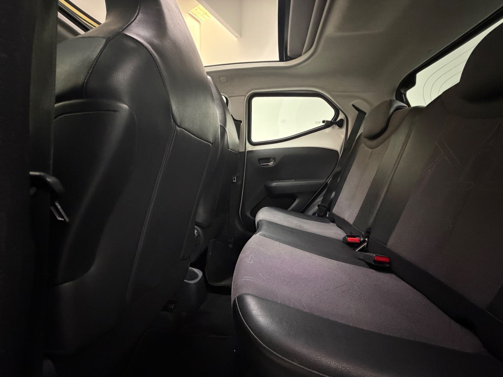 Billede af Toyota Aygo 1,0 VVT-i x-wave Sky