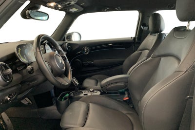 MINI Cooper SE Classic Trim 2024