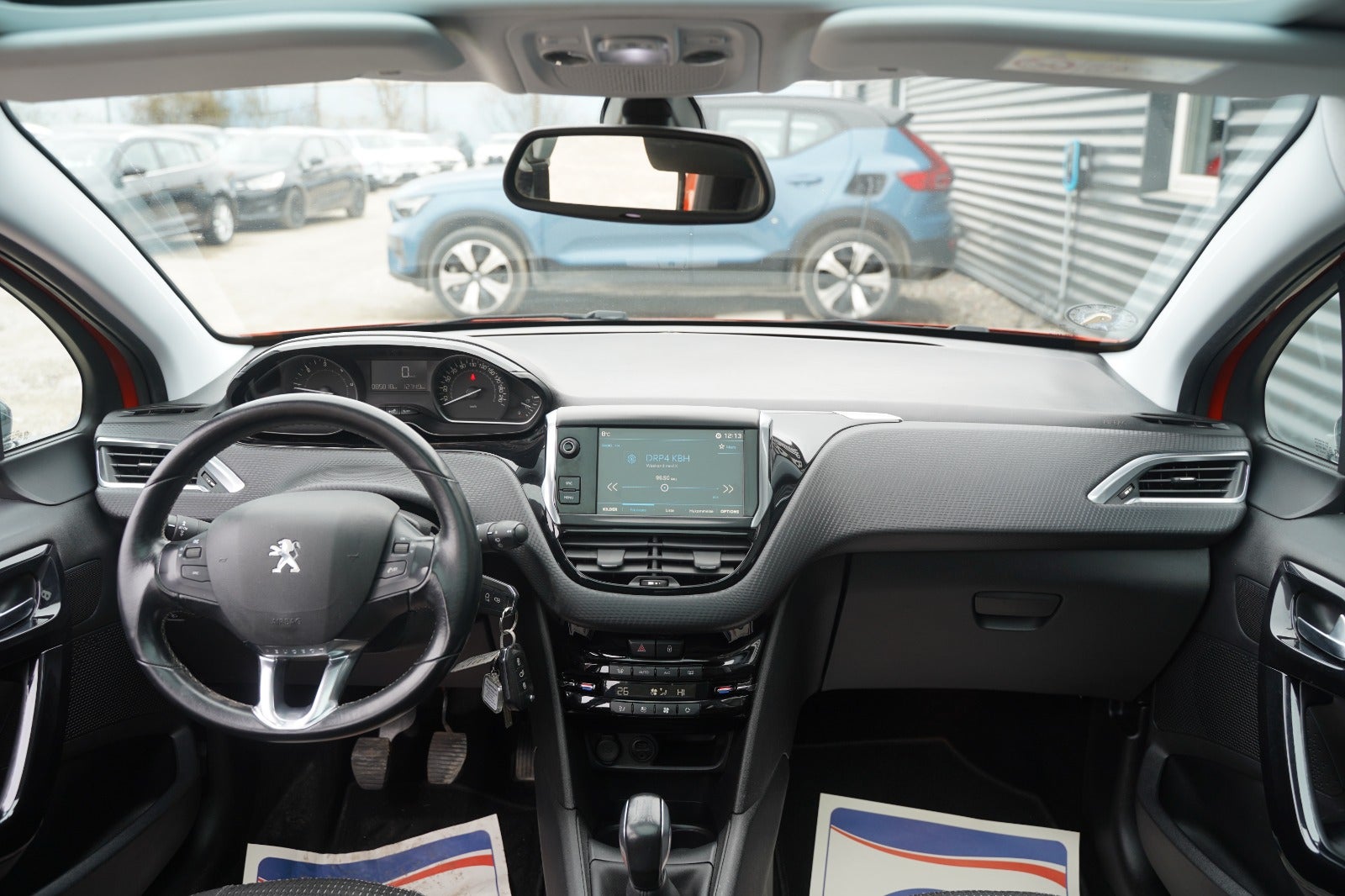 Billede af Peugeot 208 1,6 BlueHDi 100 Allure Sky