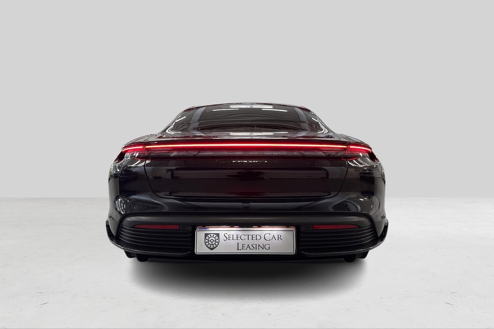 Porsche Taycan Turbo S Performance+