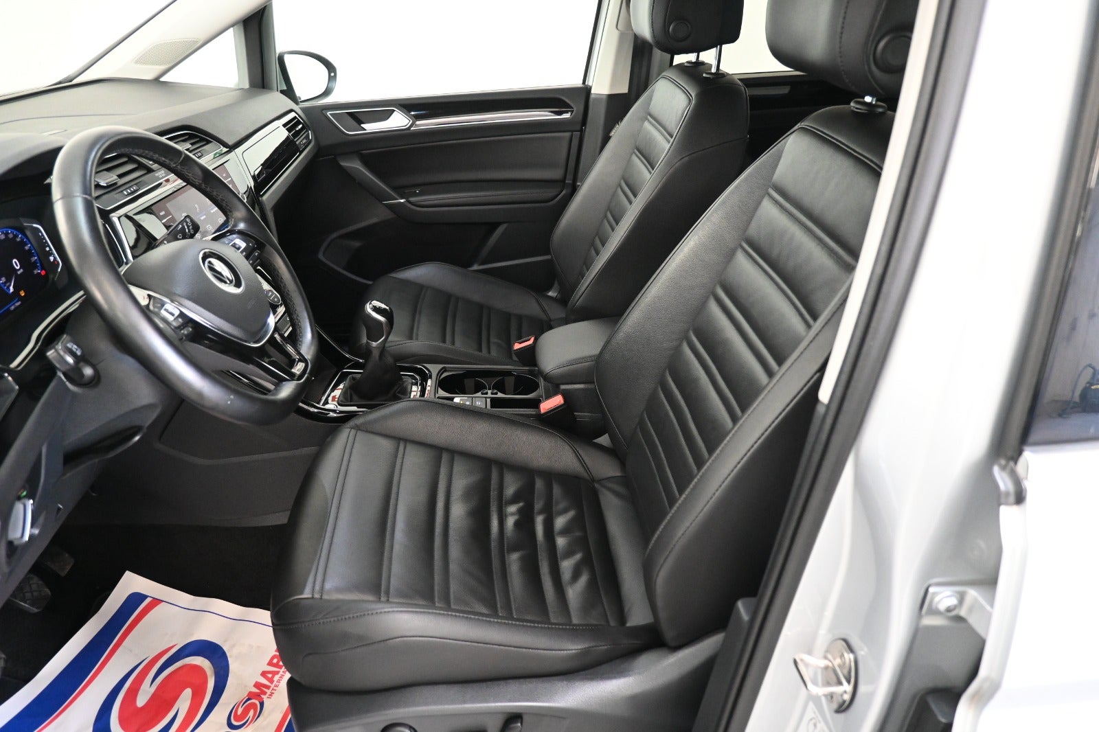 VW Touran TSi 150 Highline 7prs