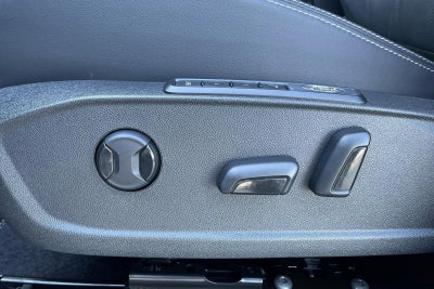 Ford Explorer Premium Extended Range