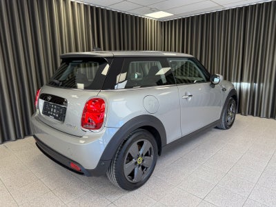 MINI Cooper SE Essential