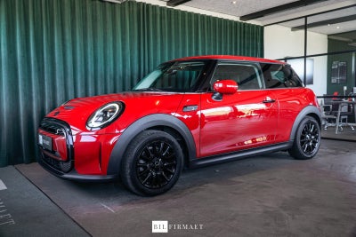 MINI Cooper SE  Classic Trim 3d