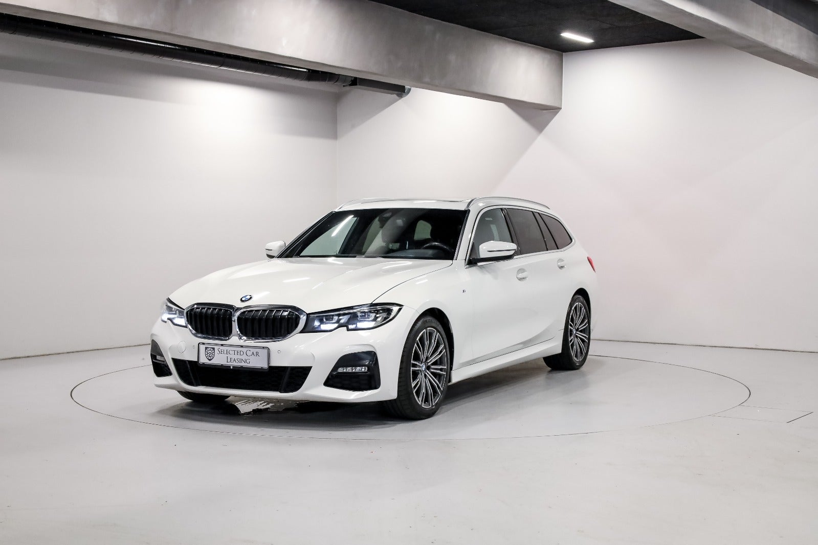 BMW 320d 2,0 Touring M-Sport xDrive aut.