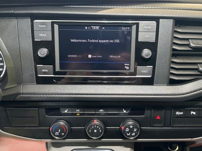 VW Transporter TDi 110 Kassevogn lang