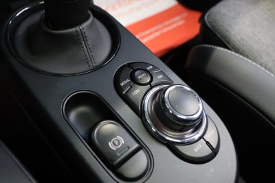 MINI Cooper SE Camden Edition