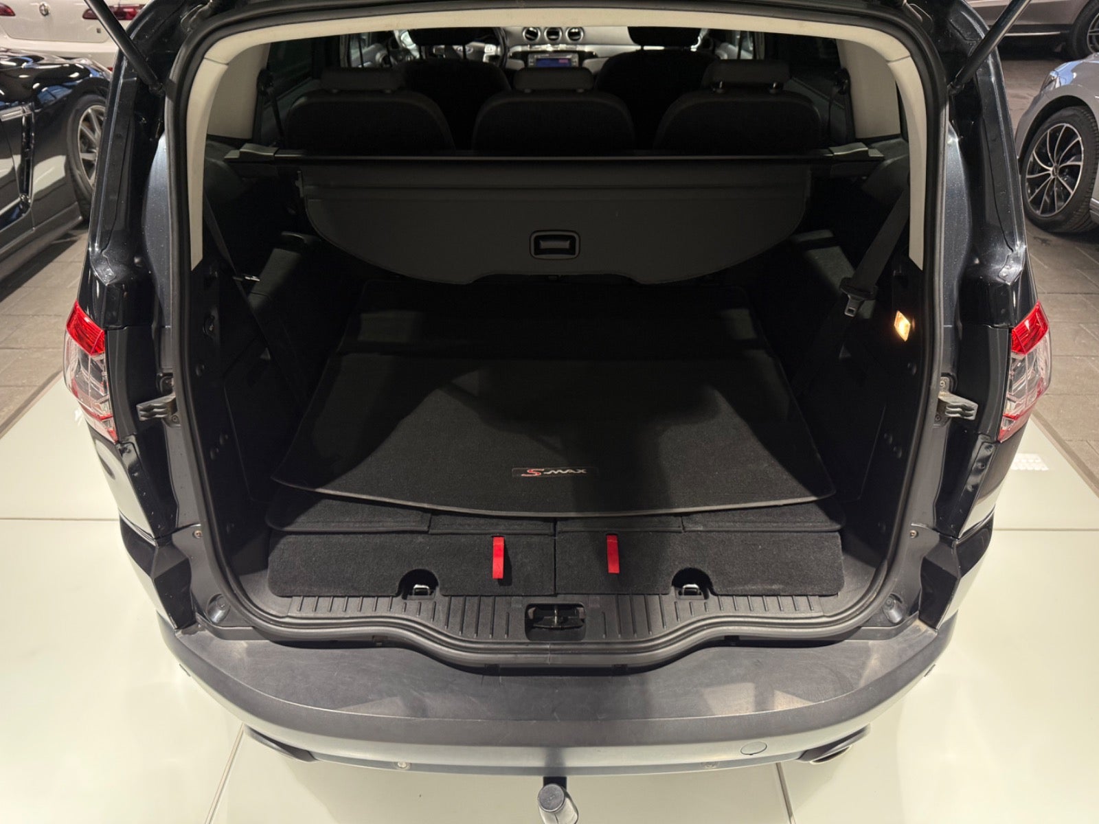 Billede af Ford S-MAX 2,0 SCTi 203 Titanium aut. 7prs