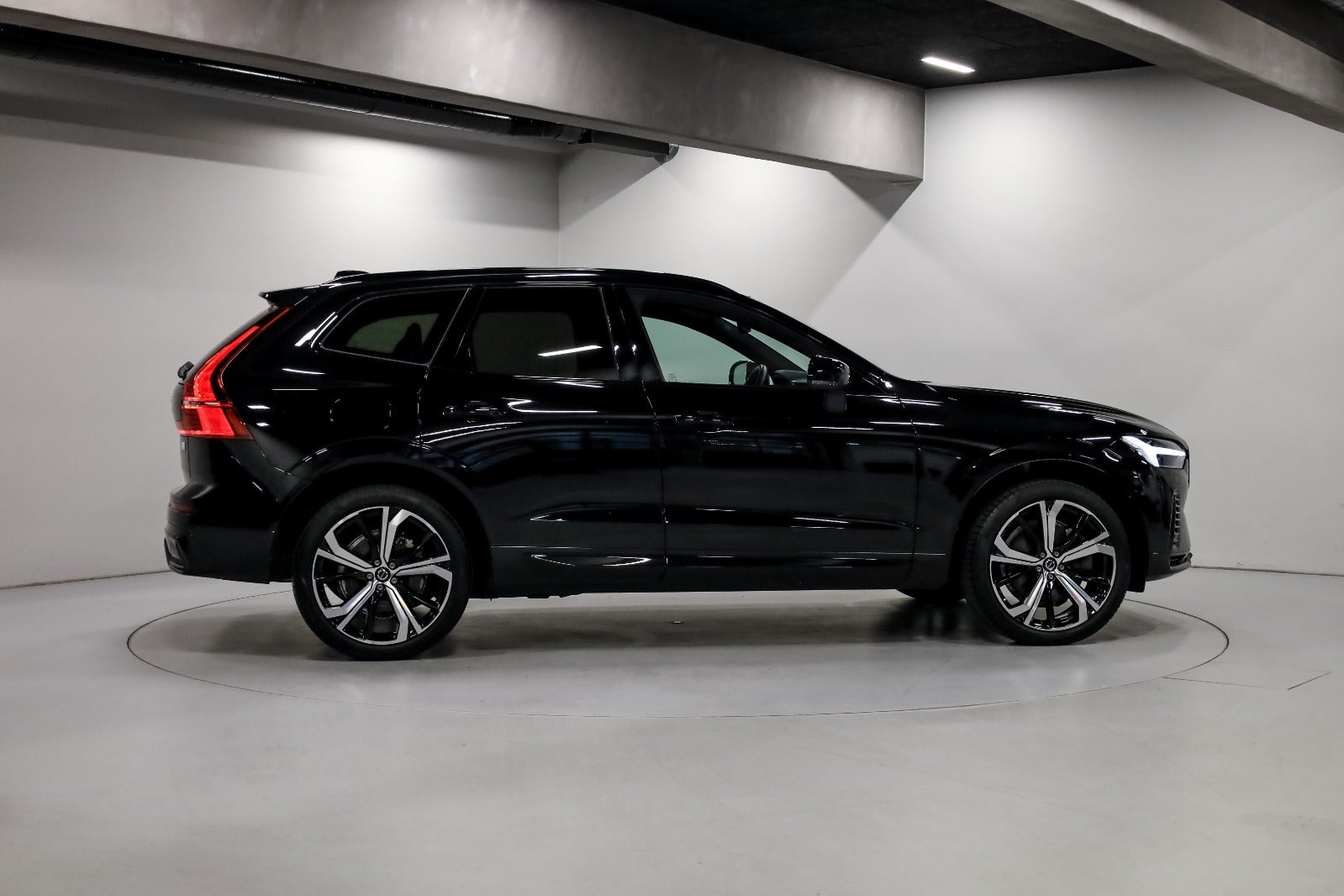 Volvo XC60 2,0 T8 ReCharge R-Design aut. AWD