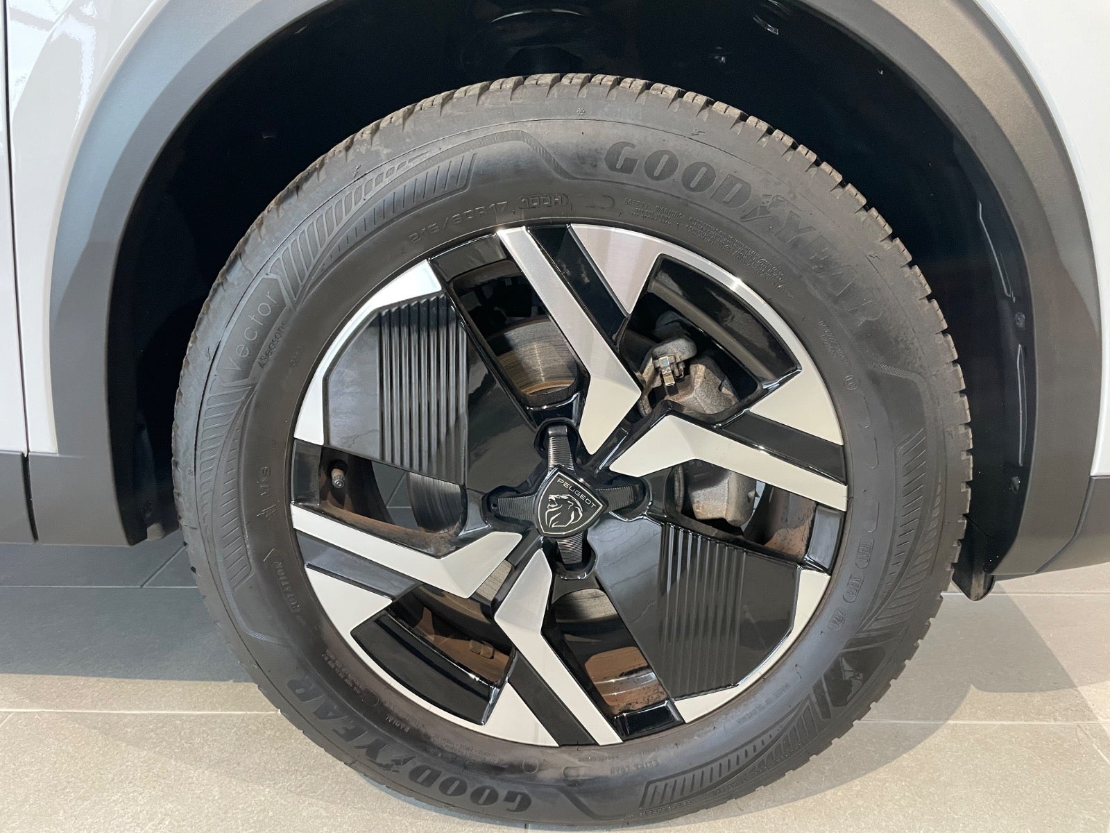 Billede af Peugeot e-2008 54 GT