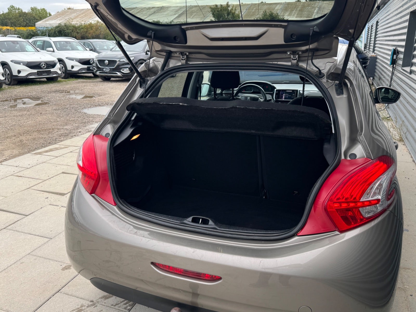 Billede af Peugeot 208 1,6 e-HDi 92 Active