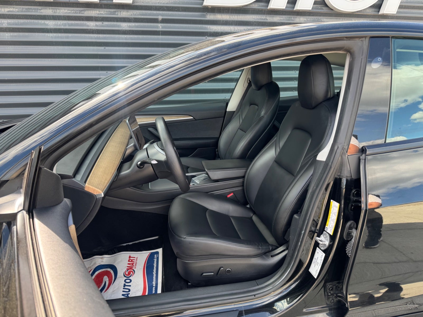 Billede af Tesla Model 3  Standard Range+ RWD