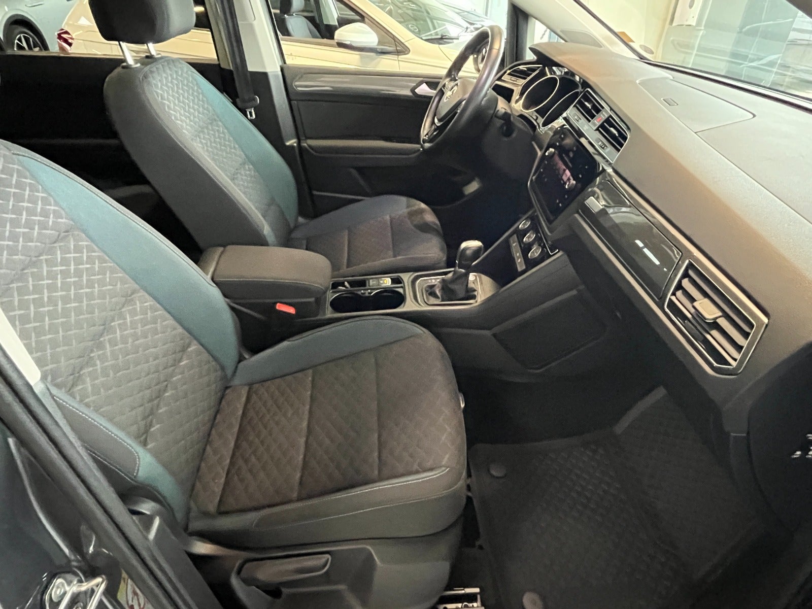 Billede af VW Touran 1,6 TDi 115 IQ.Drive DSG 7prs