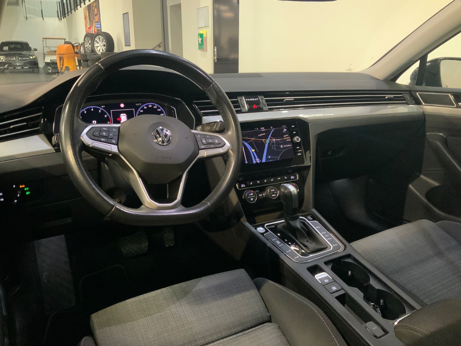 VW Passat (7/8)