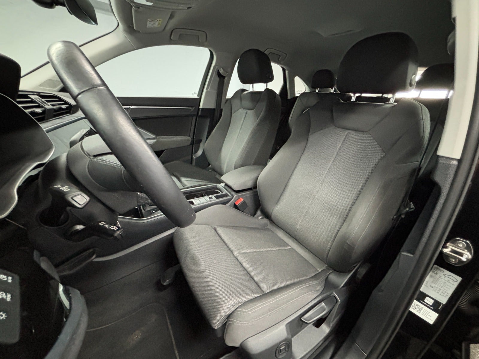 Billede af Audi Q3 45 TFSi e Attitude plus Sportback S-tr.