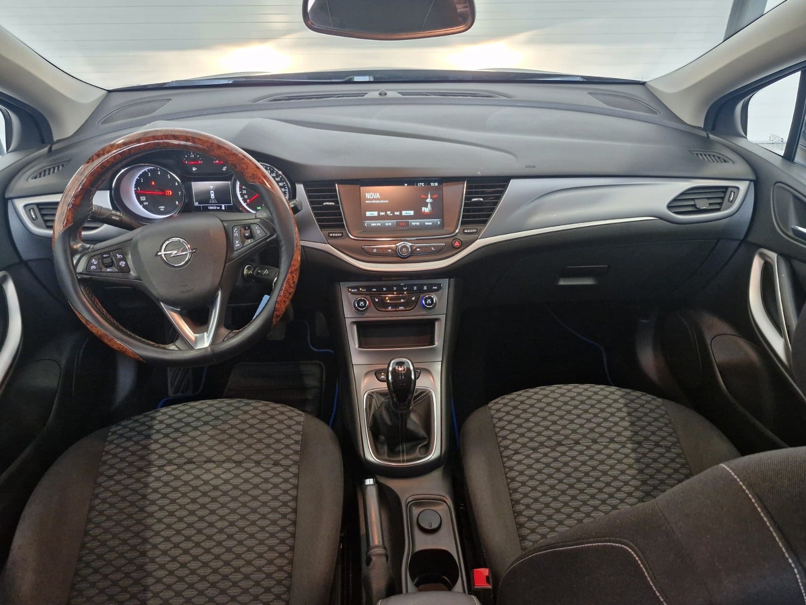 Billede af Opel Astra 1,0 T 105 Enjoy Sports Tourer