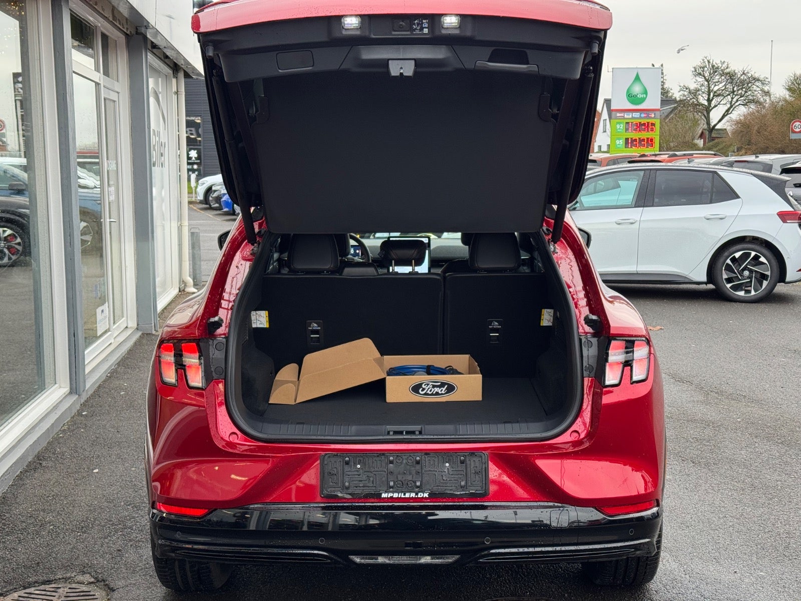 Billede af Ford Mustang Mach-E 98 Premium Extended Range