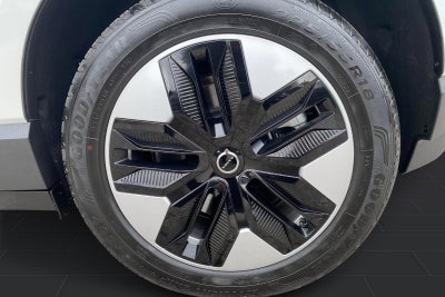 Volvo EX30 Extended Range Core