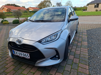 Toyota Yaris 1,5 Active Tech+ 5d