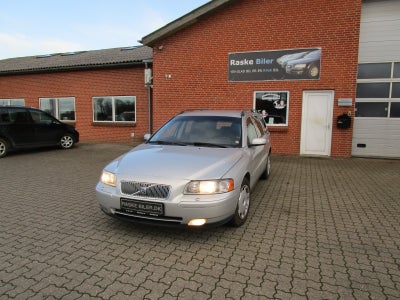 Volvo V70 2,4 170 aut. 5d