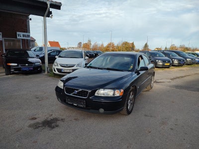 Volvo S60 2,4 140 Kinetic 4d
